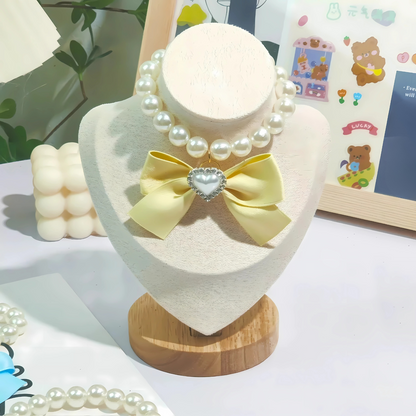 Elegant Cat Necklace – Faux Pearl Collar