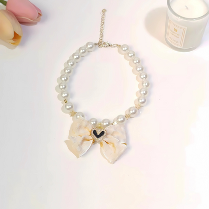 Elegant Cat Necklace – Faux Pearl Collar