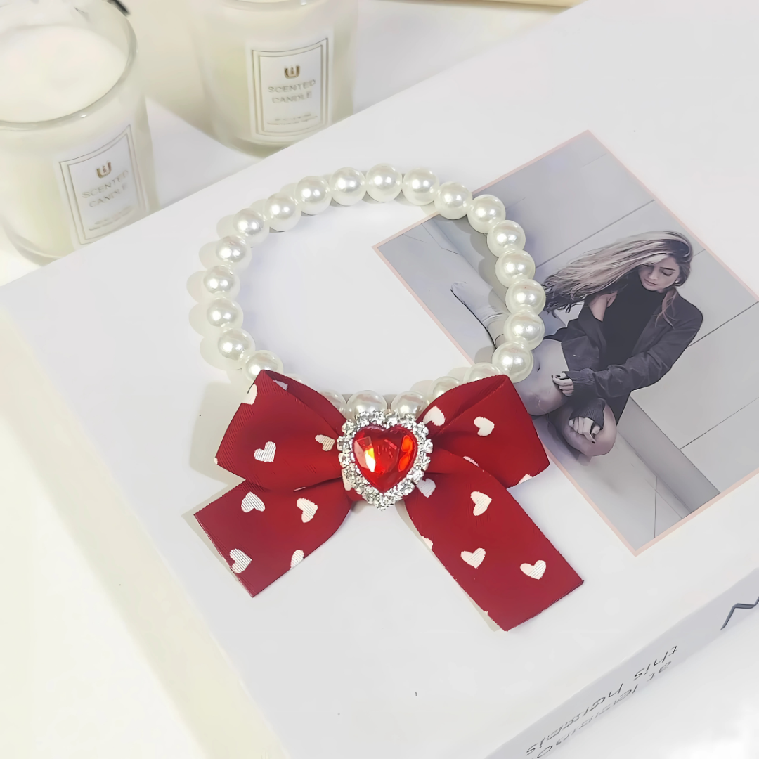 Elegant Cat Necklace – Faux Pearl Collar