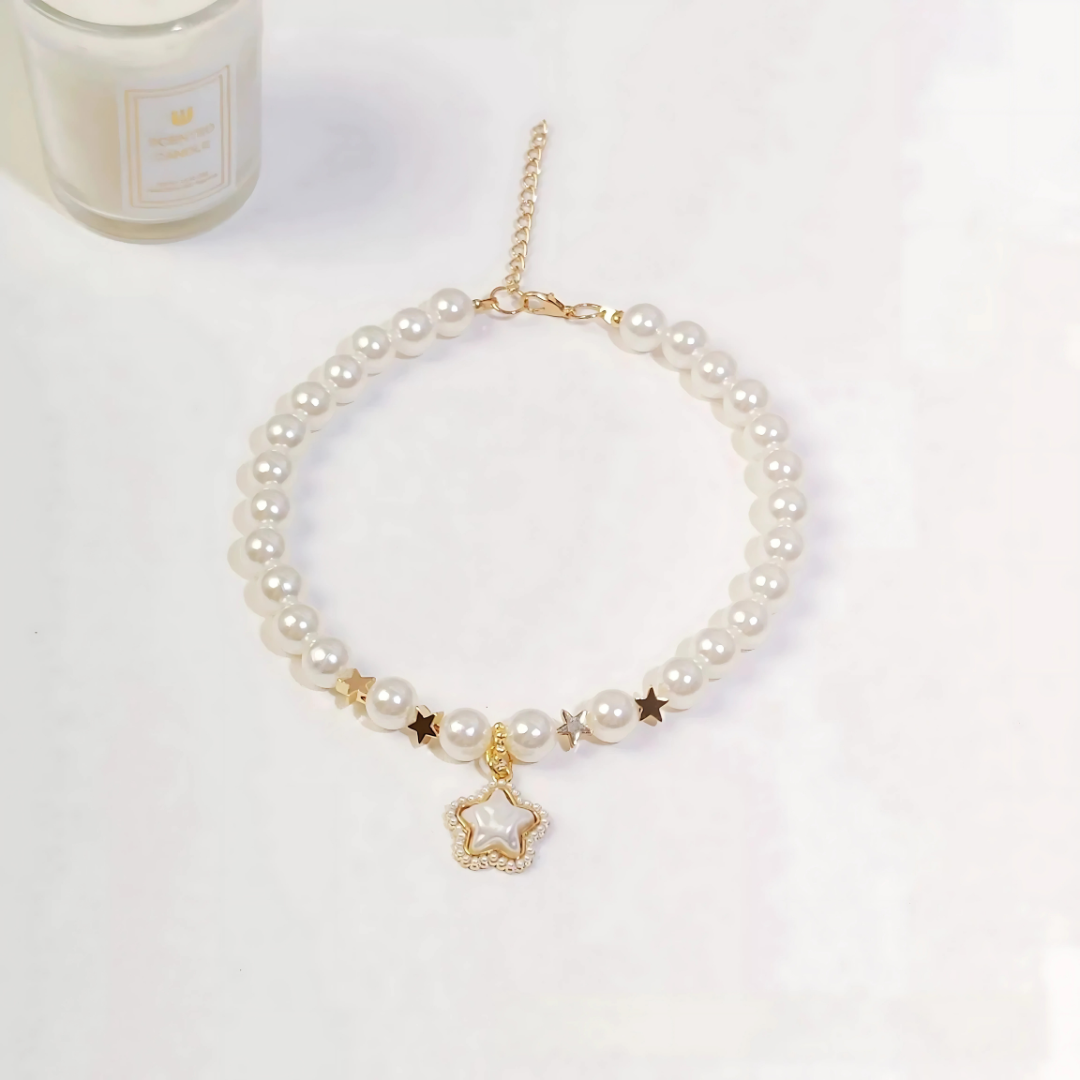 Elegant Cat Necklace – Faux Pearl Collar