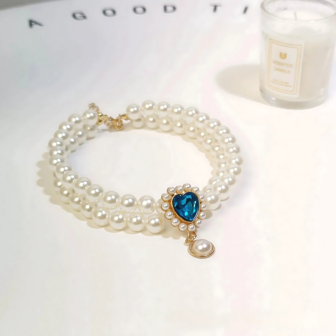 Elegant Cat Necklace – Faux Pearl Collar
